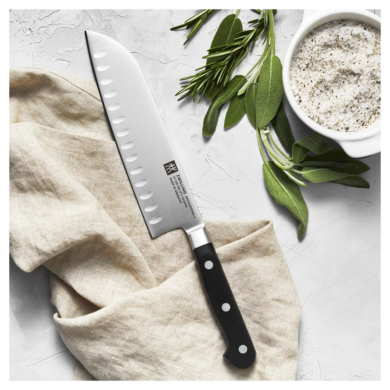 Zwilling Couteau Santoku 18 Cm, Tranchant Alvéolé – Image 3